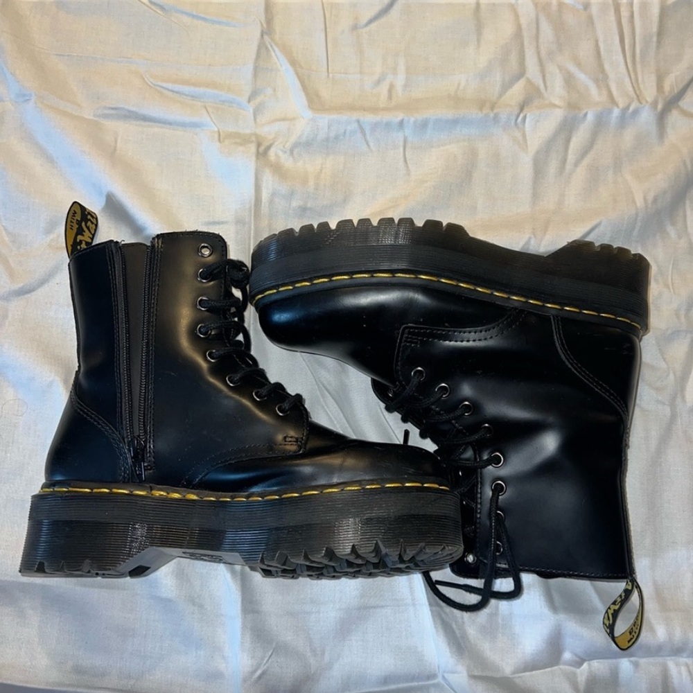 Doc Marten Jadon Platforms